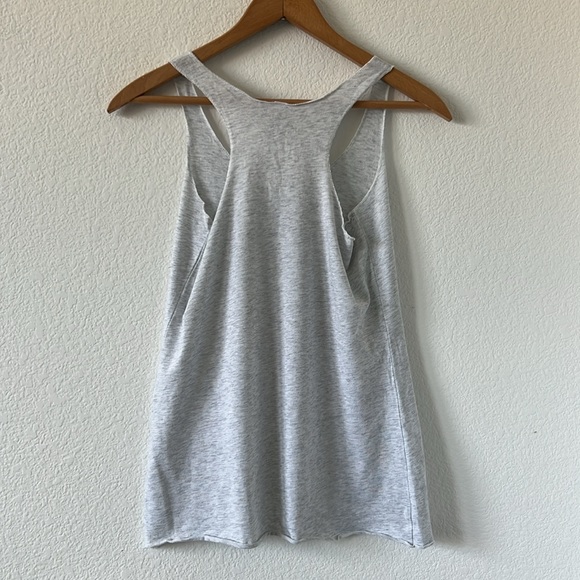 Toy Story Pizza Planet Tank - Picture 5 of 5